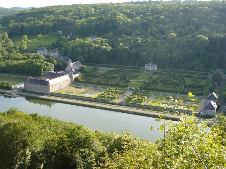Laissez-Vous Enchanter Par La Vallee De La Meuse Hastiere-par-dela Exterior foto
